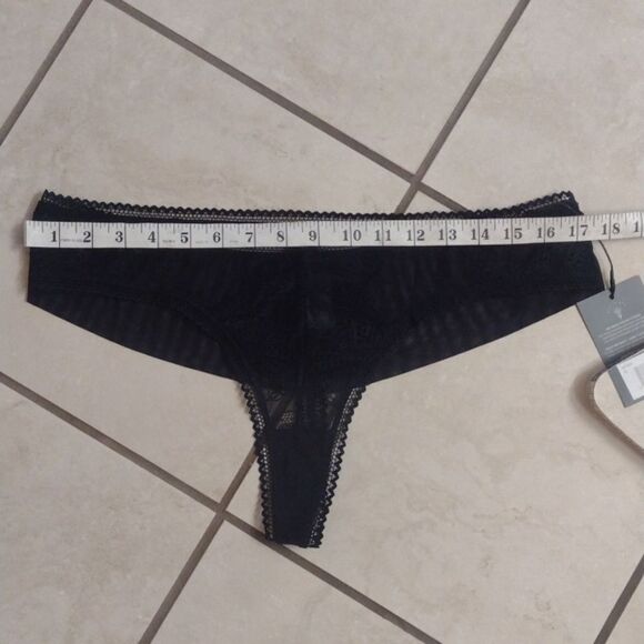NWT Thistle and Spire Eyelash Mirage Lace Mesh Thong Black size XL - Picture 6 of 10